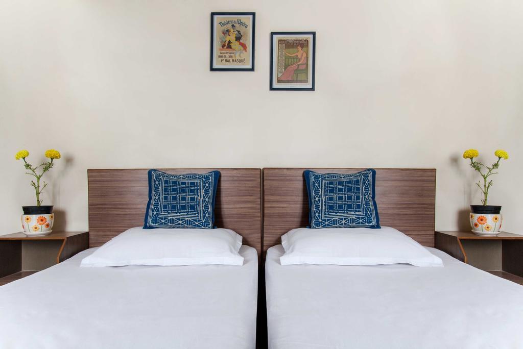 Amber Inn Bangalore Exterior photo
